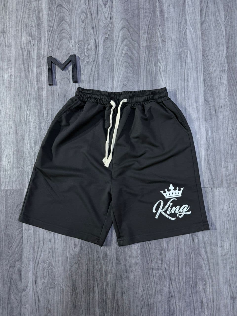 Short Noir Graphique King - View 1